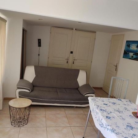 Maison T3 Au Calme Pres De La Mer Villa อิสทร์ ภายนอก รูปภาพ
